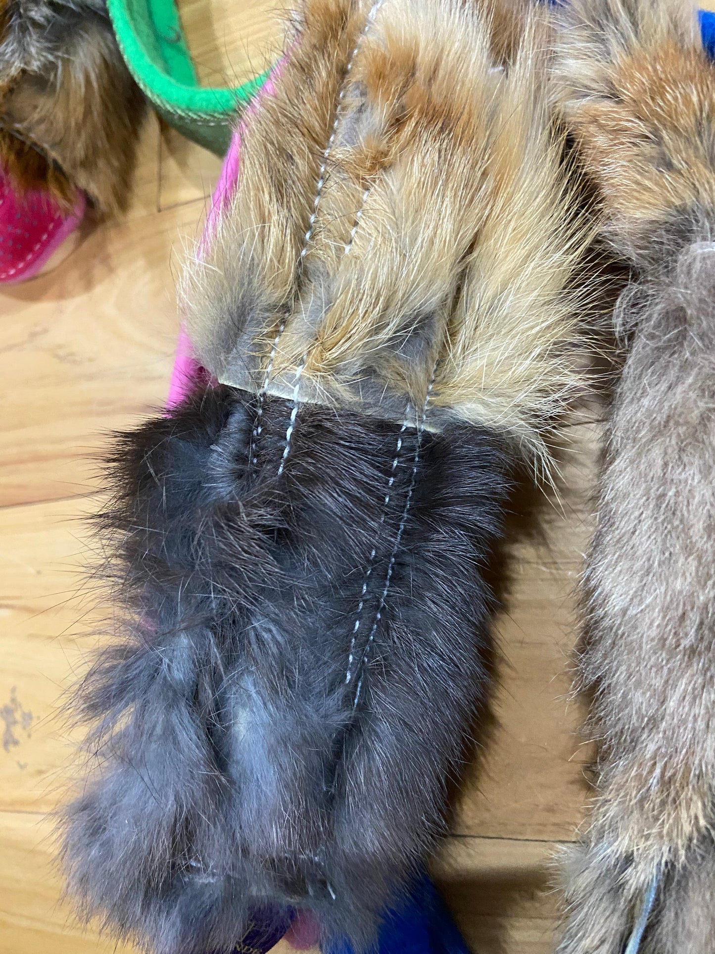 Wild-Tug Fur Mix Ring Tug