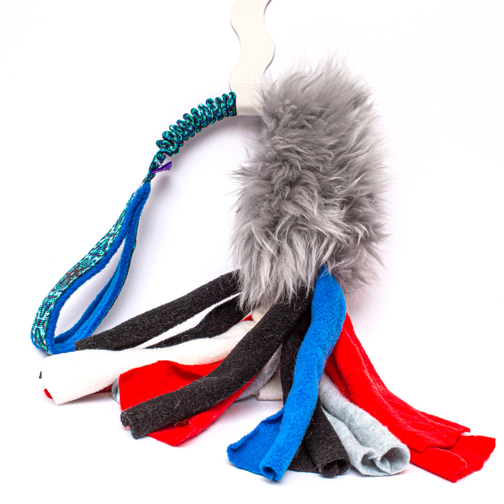 Wild-Tug Wattle Ultra Fluff Sheepskin Bungee Tug Toy with Padded Handle