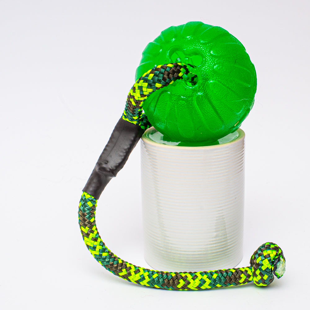 Starmark Chew Ball with Wildhunde Rope Handle