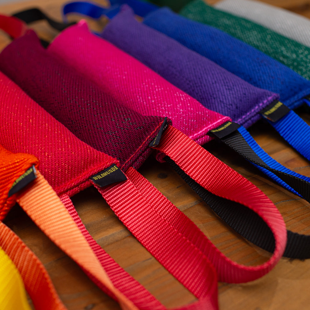 Wildhunde Tug and Bite Toy