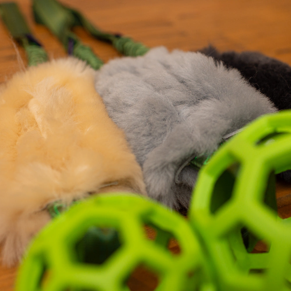 Wild-Tug Sheepskin Bungee and Holee Ball Tug Toy