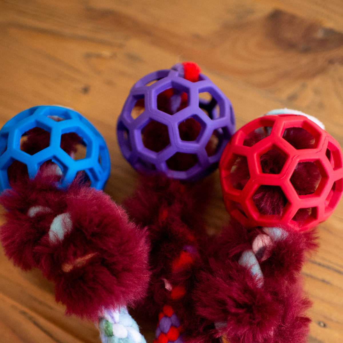 Zoom and Play Sheepskin Tug Ball