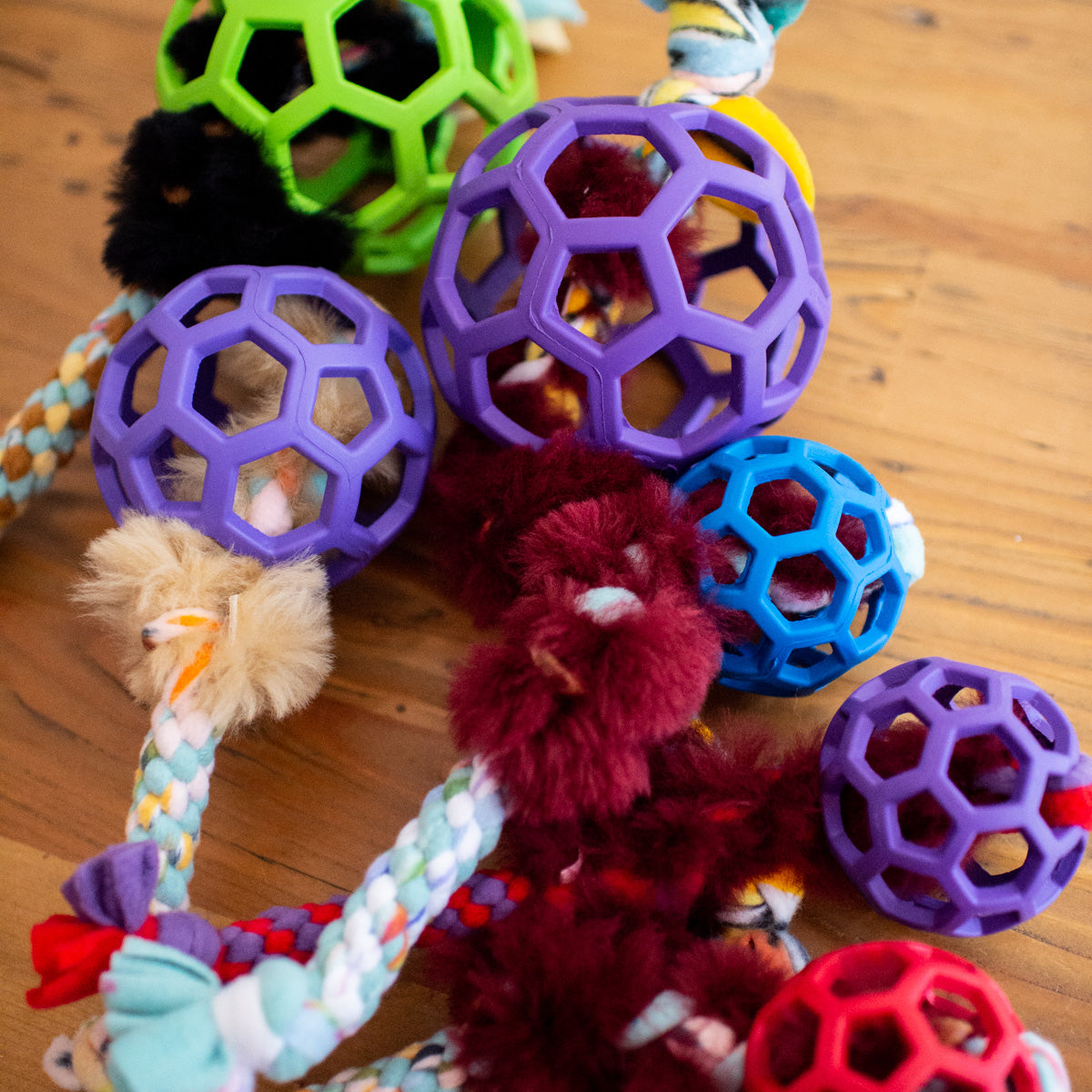 Zoom and Play Sheepskin Tug Ball