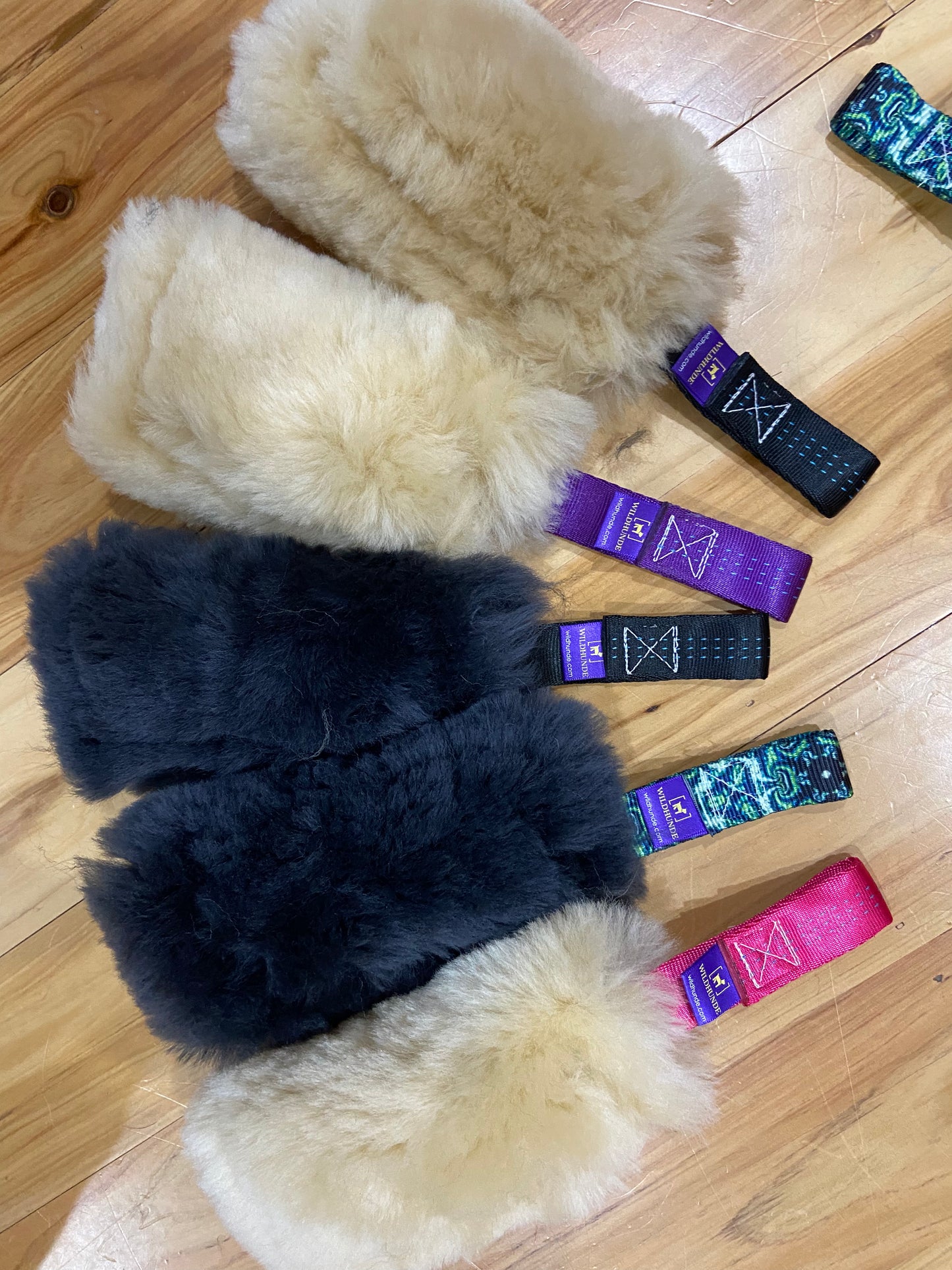 Wild-Tug Sheepskin Flirt Pole Attachment